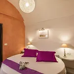 Sunrise Hotel 2*