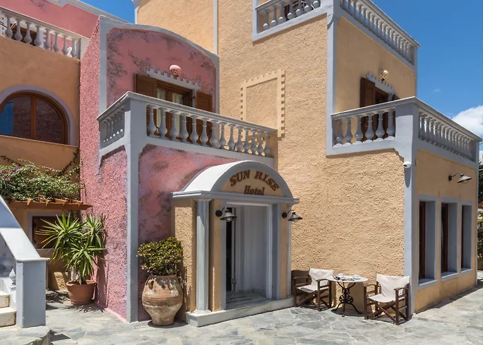 Sunrise 2* Fira (Santorini)